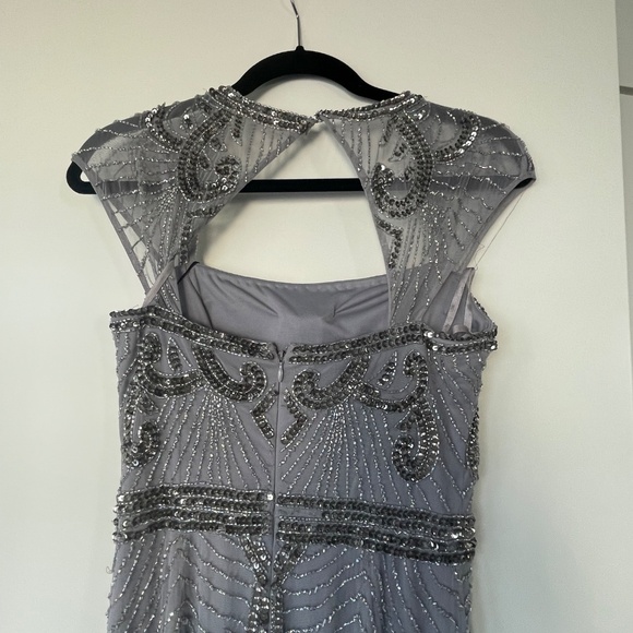 ADRIANNA PAPELL BEADED SILVER-GRAY GOWN NWT - Picture 8 of 8